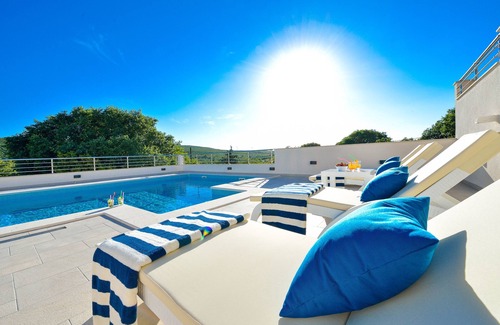 Unesic Villa | Villa Mendula mit Pool und Sauna