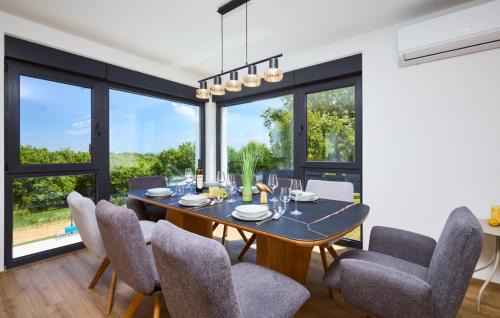 Severin Villa | Villa MILA by Villas Guide