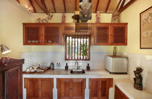 Kayu Putih Haus | Villa Patria