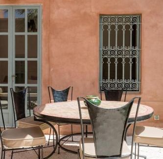 El Aggada Villa | Villa Pauline with private pool & garden, hotel service and no insight.