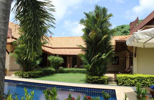 Rawai Villa | Villa Pimlada