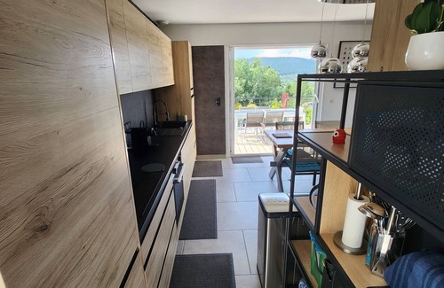 Bagnols-en-Foret Villa | Villa-piscine, Dans un Magnifique Écrin de Verdure, au Calme et Sans Vis-à-vis