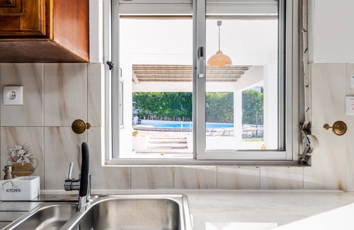 Gambia-Pontes-Alto da Guerra Villa | Villa 'Quinta Da Avó' con piscina privada, Wi-Fi y aire acondicionado