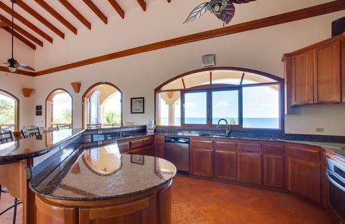 Placencia Haus | Villa Rangauna - Ultimate Vacation Home - Privatsphäre, Luxus, Bequemlichkeit