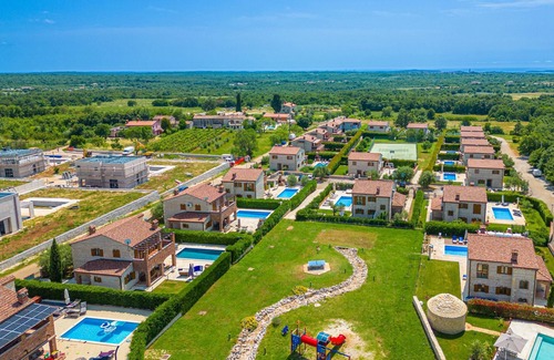 Marcana Villa | Villa Sain with 4 bedrooms and 4 bathrooms