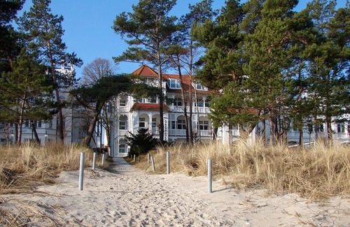 Binz Wohnung | Villa Strandidyll Neubau Ferienwohnung 1.2 mit Balkon - Apartment 1.2 / 2 - Raum