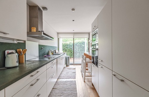 Carvalhal Villa | Villa 'Sunny Villa' mit Meerblick, Wi-Fi und Klimaanlage