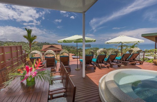 Manuel Antonio Villa | Tropische Oase mit Privatkoch und außergewöhnlichem Meerblick