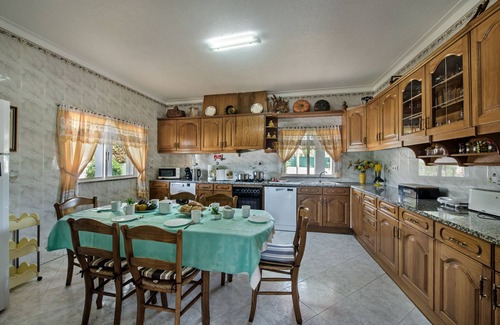 Monte Raposo Villa | Villa V5 mit privatem Pool und Spielzimmer mit Billard