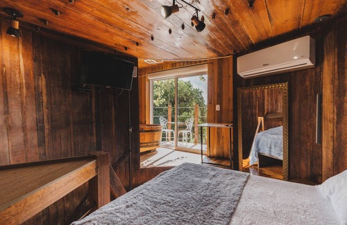 Bento Goncalves Hotel | Villa Vinicolla Hospedagem Conceito (junto à Vinícola Casa Postal)