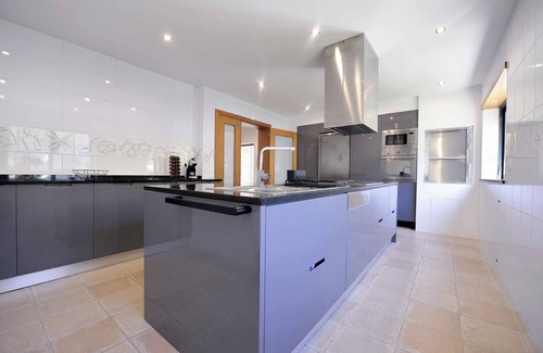 Caminha Villa | Villa Vista Insua - Vier Schlafzimmer Villa, Schläft 10