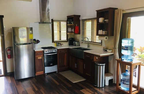 San Antonio Wohnung | Villa mit Klimaanlage und Pool - 1,6 km vom Big Rock-Wasserfall entfernt