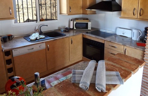 Canillas de Aceituno Villa | Frei stehende Villa mit privatem Pool, spektakulären Meer und die Berge, Klimaanlage