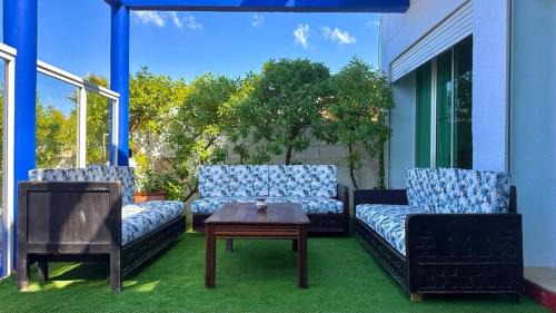 Bouznika Villa | Villa with pool and beach access