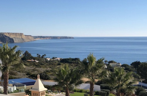 Praia da Luz Villa | Villa mit herrlichem Meerblick und Pool, Luz, Lagos