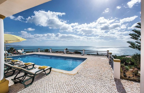 Praia da Luz Villa | Villa mit herrlichem Meerblick und Pool, Luz, Lagos