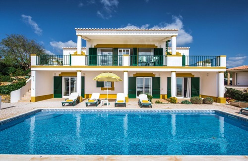 Praia da Luz Villa | Villa mit herrlichem Meerblick und Pool, Luz, Lagos