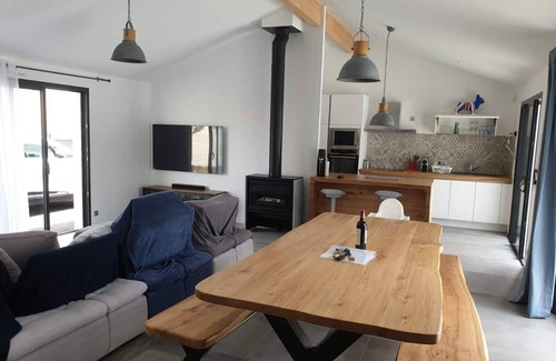 Hourtin Villa | Villa with swimming pool near Lac d'Hourtin