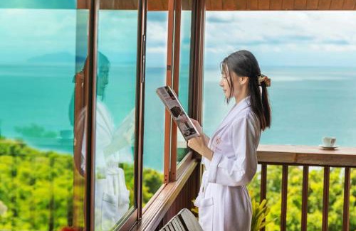 Rawai Villa | Villa Yariana Ocean Front - 8 Bedrooms