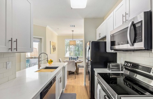 Cavalier Vista Haus | Scottsdale Townhouse Walk überall. Garage. 30 Nächte Mindestaufenthalt!