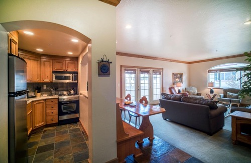 Zermatt Villa | Villas at Zermatt Resort - Condos