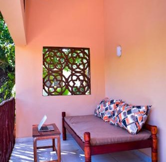 Kilifi Wohnung | Villas - Beach 2 km, Wifi, SmartTV, Parking - by Mango Tree Cottages Kilifi