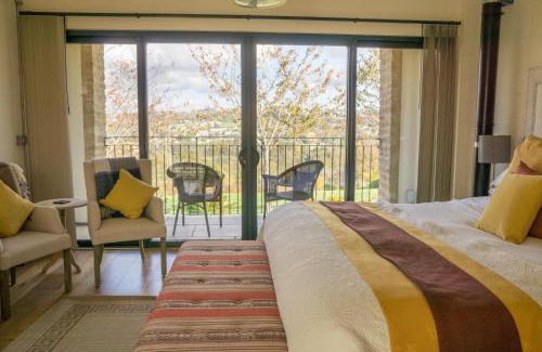 Inchbrook Bed & Breakfast | Vineyard Barn Room