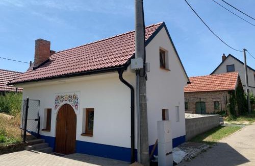 Mikulcice Wohnung | Vinný sklep S&T Výmola