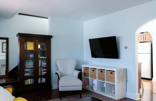 Pittsburgh Haus | Cute and cozy 2 bedroom home in Pittsburgh's Mt. Washington neighborhood