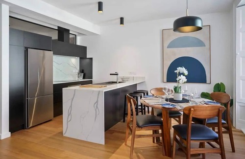 Hobart Central Business District Wohnung | Vintage Suite at Saddlers Embrace a Cafe Lifestyle