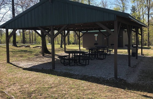 Teresita Haus | Visit Missouri! Pet-Friendly Cabins, Great for Jacks Fork River!