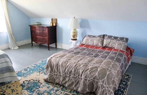 Greene Haus | Vista Hills House Antique Experience 146