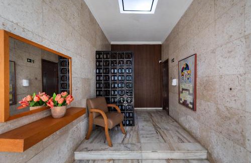 Santos Wohnung | ViSTA MAR GONZAGA com Wi-Fi e Enxoval