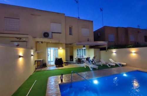 Jerez de la Frontera Haus | VIVE JEREZ Casa de lujo con piscina y barbacoa en la mejor zona de Jerez de la Frontera