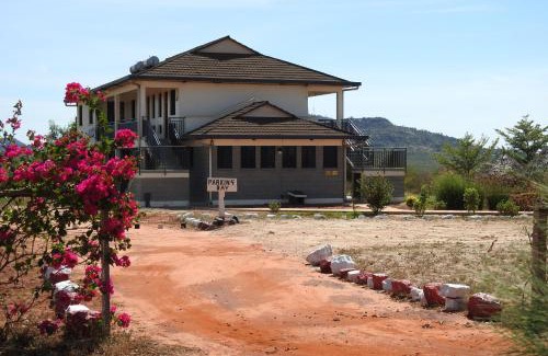 Voi Haus | Voi Lutheran Guesthouse