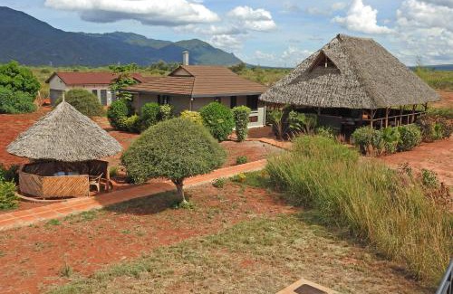 Voi Haus | Voi Lutheran Guesthouse