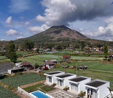 Songan Bed & Breakfast | Volcano Garden