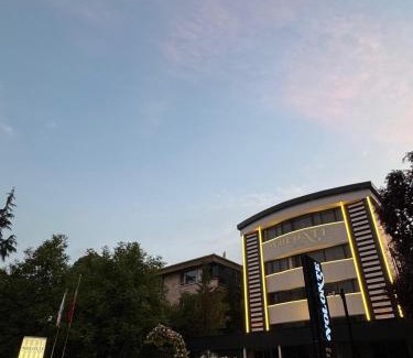 Bahcelievler Mahallesi Hotel | Volonte Hotel & Spa