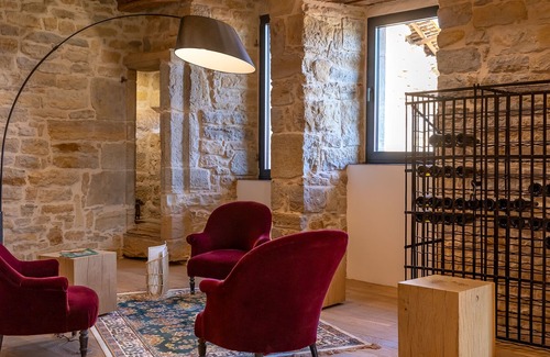 Villette-les-Arbois Haus | House
