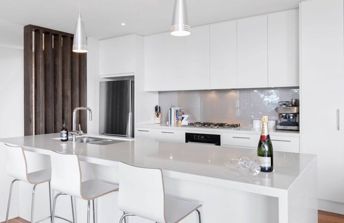 Lorne Haus | VUE DE MER - Moderne Freude