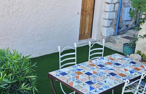 Speracedes Wohnung | Vue mer, au calme, avec jardin !