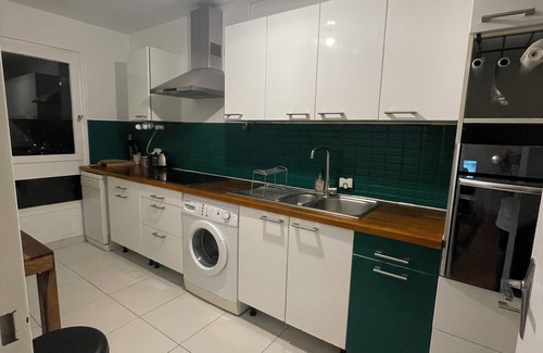 Bagnolet Wohnung | Vue Panoramique : Appartement Élégant