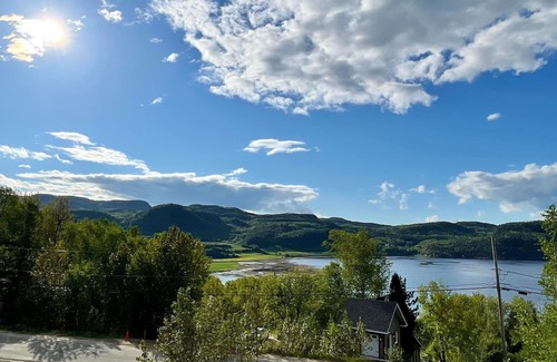 L'Anse-Saint-Jean Skihütte | Vue sur le Fjord
