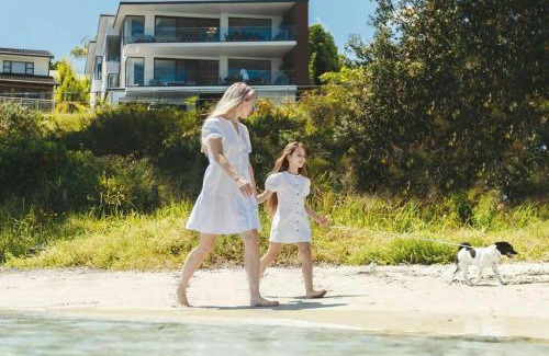 Nelson Bay Haus | Vue Two - Nelson Bay Waterfront Luxury