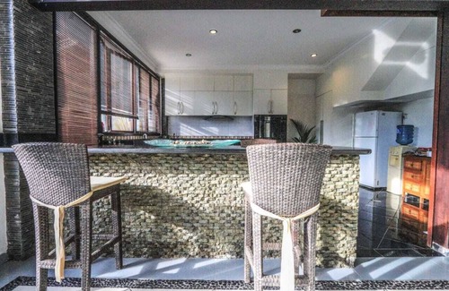 Mumbul Villa | W Exotische Villa mit privatem Pool, in der Nähe von GWK und Nusa Dua Beach