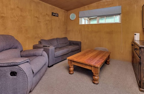 Kerikeri Haus | Waimate Farmstay - Kerikeri Holiday Home