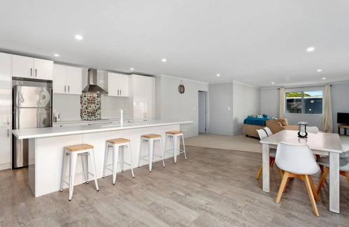 Waiotahi Haus | Waiotahe Executive Getaway
