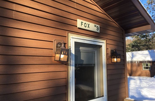 Au Train Kabine | 2-Zimmer-Hütte am AuTrain-See! Zugang zum Strand, Sauna, erkunden Sie Pictured Rocks!