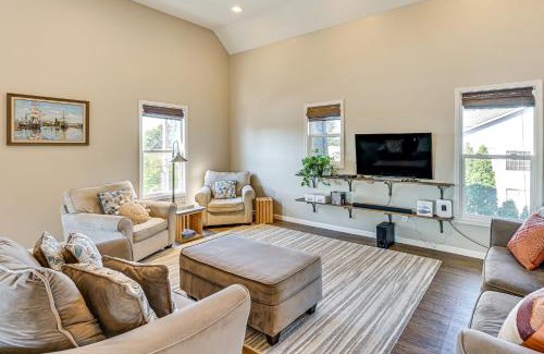 Culver Haus | Walk to Academy Lake Max Family Penthouse
