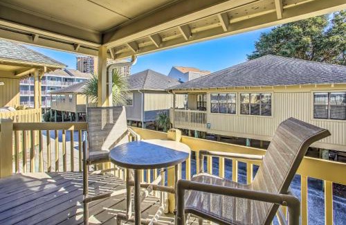 Myrtle Beach Haus | Walk to Apache Pier Coastal Condo with Pool Access